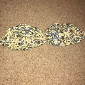 Strapless tribal maaji bikini top